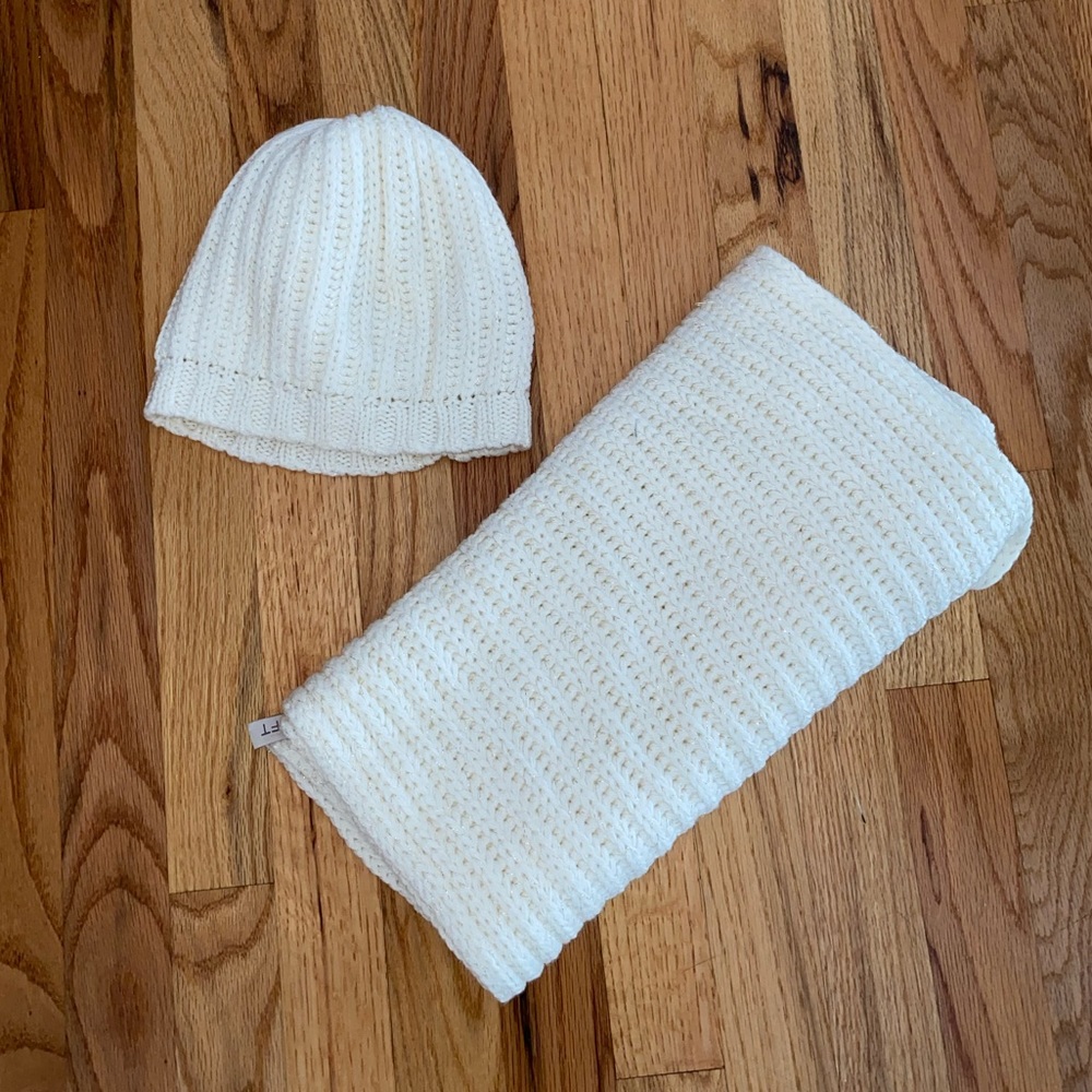 Loft Hat & Scarf Set